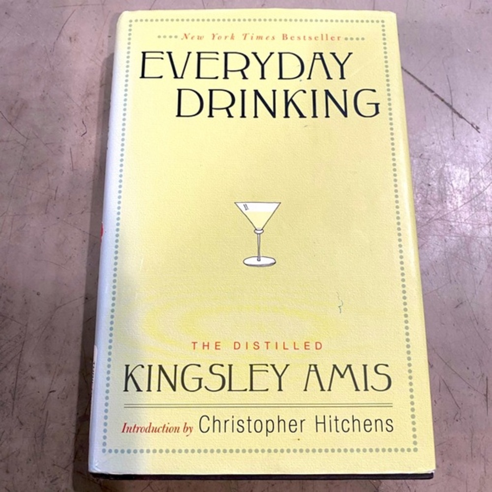 EVERYDAY DRINKING book🤩EUC🤩 facts about your favs- see pic for more info🍸